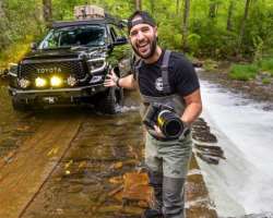Jordan is a travel enthusiast and also a great photographer alongside being a YouTuber.